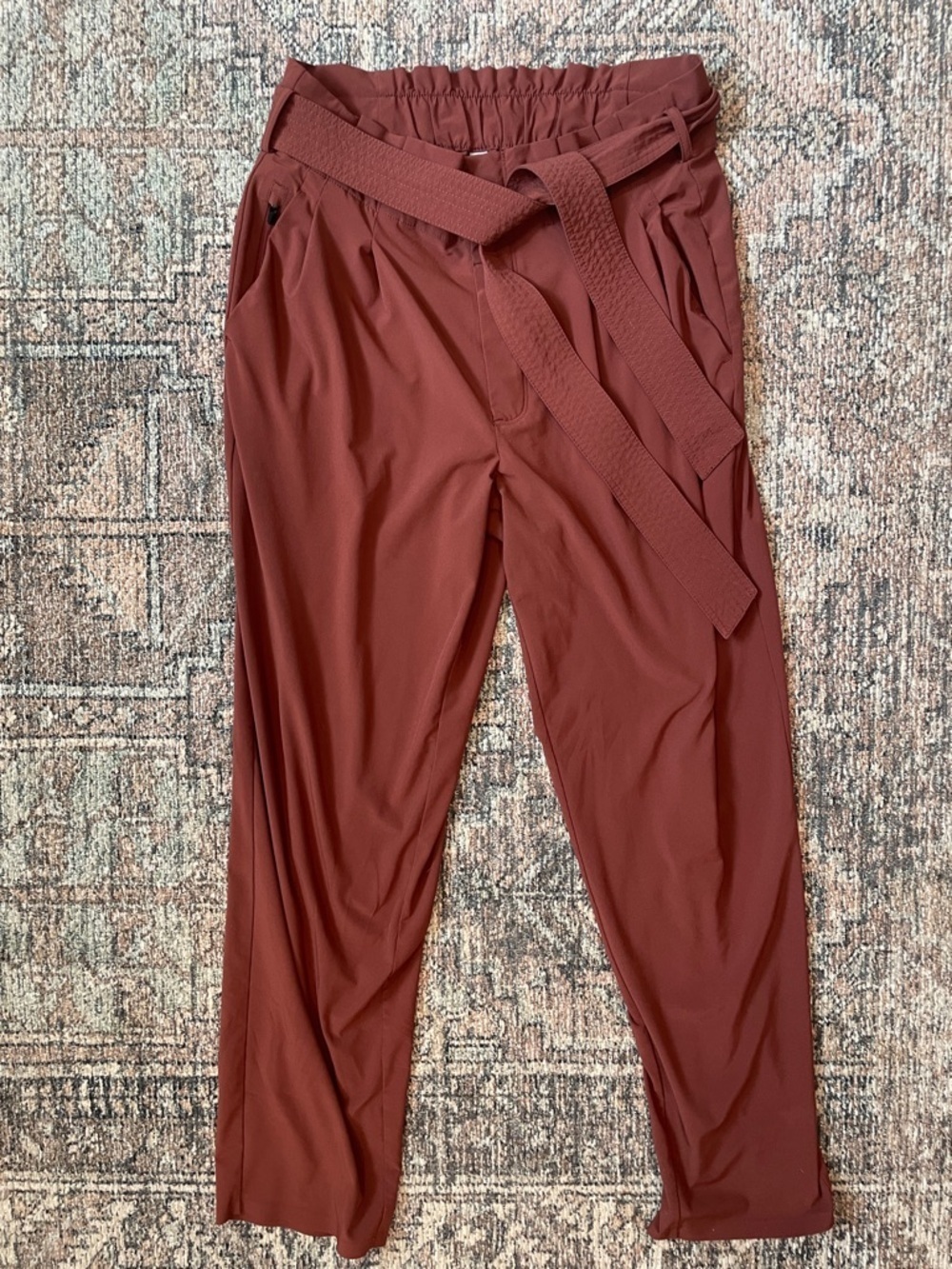 Athleta Skyline Pant High Rise Tie Waist Ankle Pants Size 6 Cinnamon